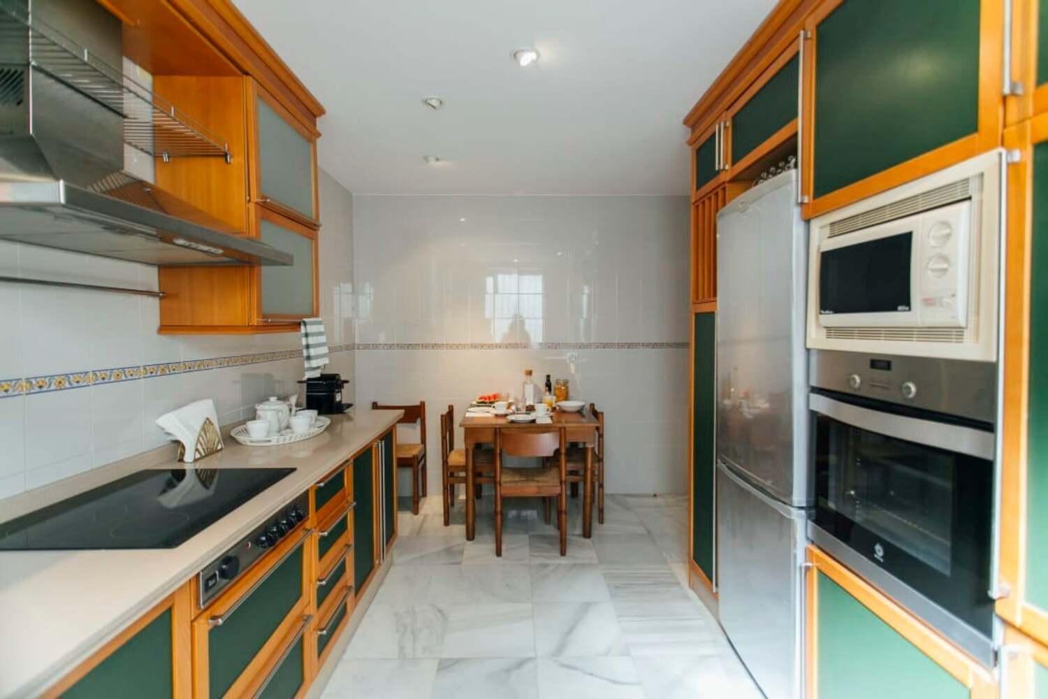 Wide And Bright- 3Bd 2Bth- Arenal Apartment Seville Exterior photo